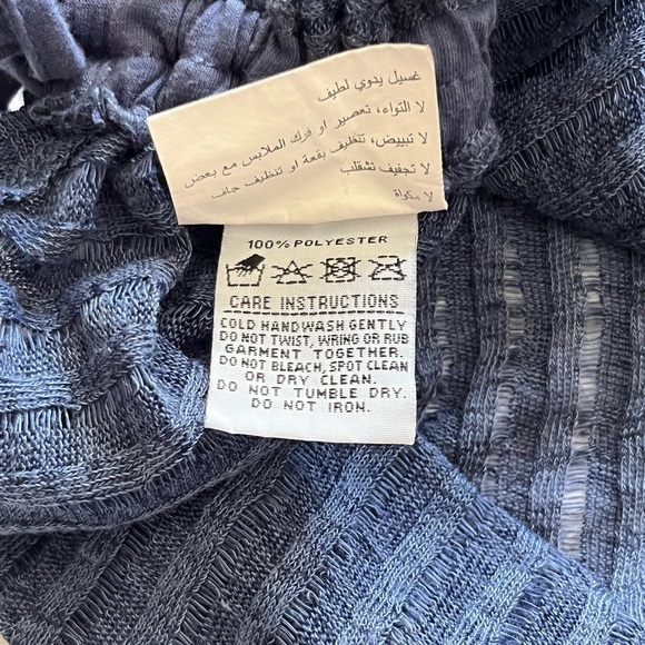 Billabong | Ruched Semi Sheer Hoodie Blouse - Picture 4 of 5